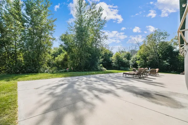 $1,150,000 | 102 Century Trail, Lino Lakes, MN 55014