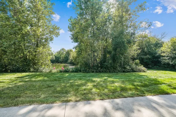 $1,150,000 | 102 Century Trail, Lino Lakes, MN 55014