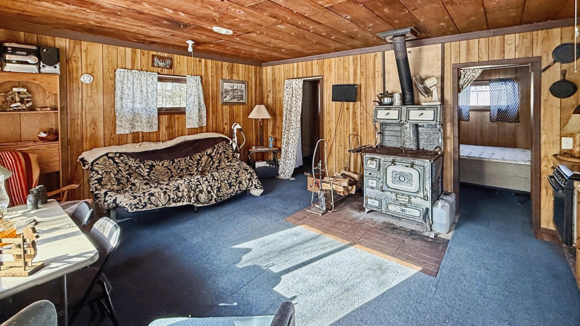 W1438 Country Squire Road Gleason, WI 54435 - Photo 4 of 21