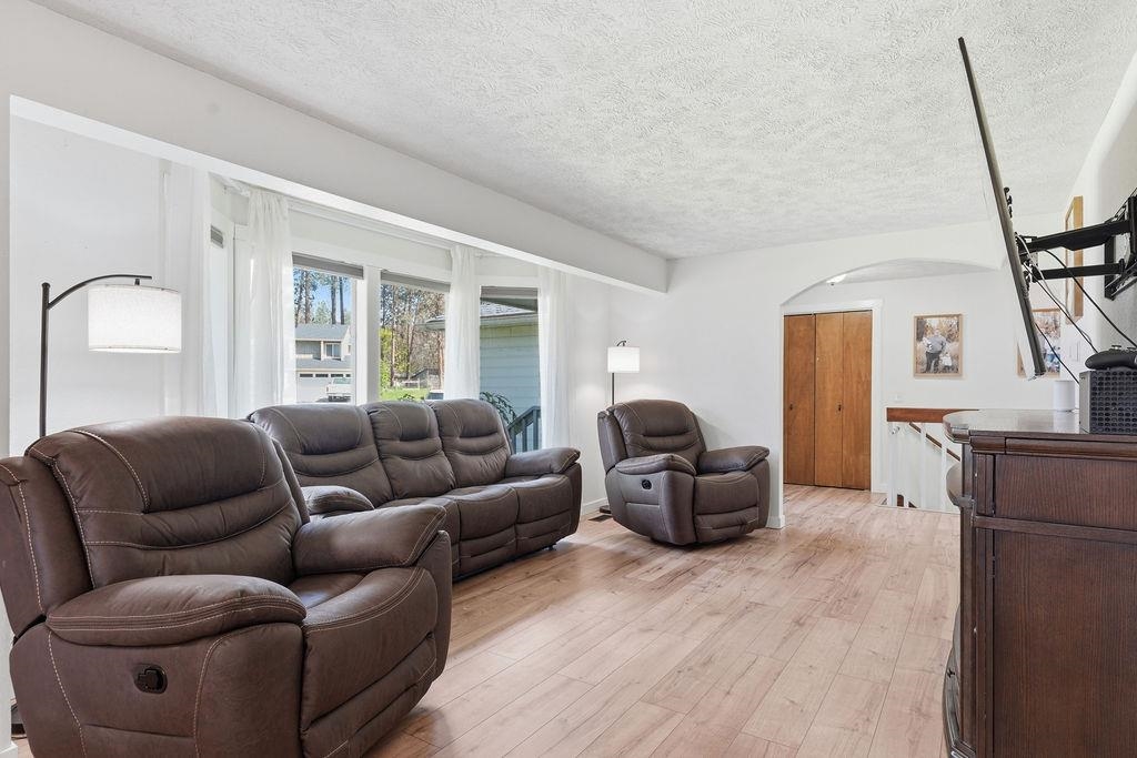 8607 North Kelly Court Spokane, WA 99208 - Photo 6 of 44