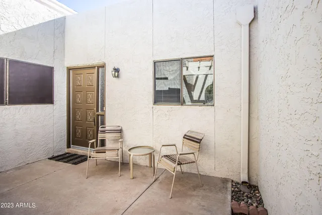 a view of a hallway with elevator