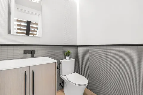 $3,399,000 | 95 Deerfield Road, Needham, MA 02492