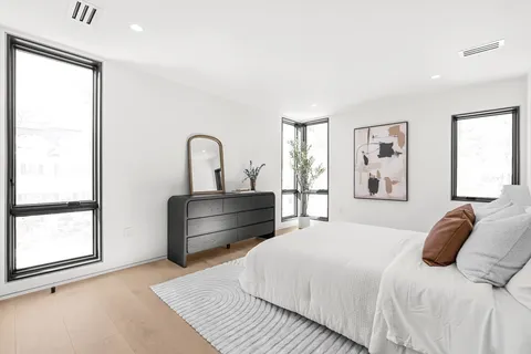 $3,399,000 | 95 Deerfield Road, Needham, MA 02492