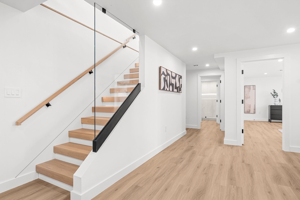 95 Deerfield Road Needham, MA 02492 - Photo 31 of 41