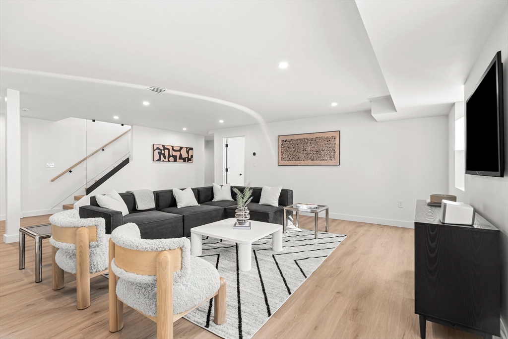 95 Deerfield Road Needham, MA 02492 - Photo 32 of 41