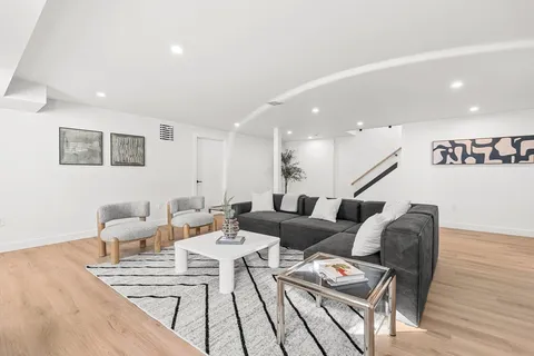 $3,399,000 | 95 Deerfield Road, Needham, MA 02492