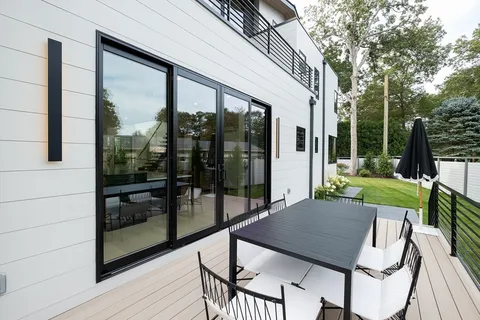 $3,399,000 | 95 Deerfield Road, Needham, MA 02492