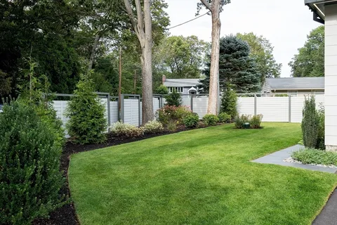 $3,399,000 | 95 Deerfield Road, Needham, MA 02492