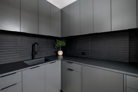 $3,399,000 | 95 Deerfield Road, Needham, MA 02492