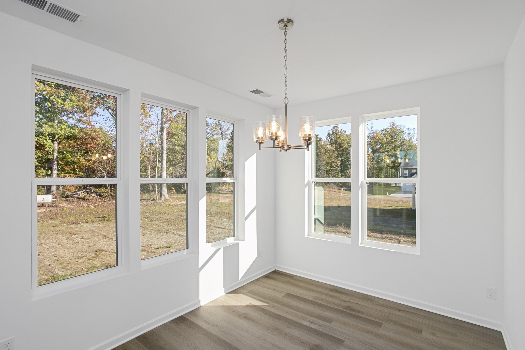 702 West Chestnut Street Dickson, TN 37055 - Photo 22 of 37 a view of an empty room with a window
