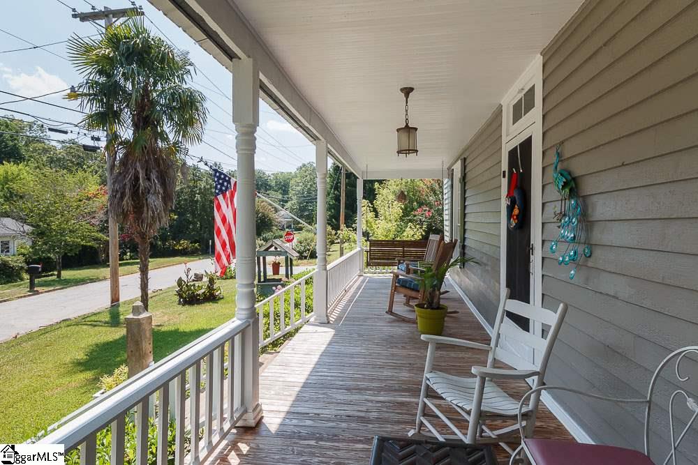 419 Academy Street Laurens, SC 29360 - Photo 14 of 16