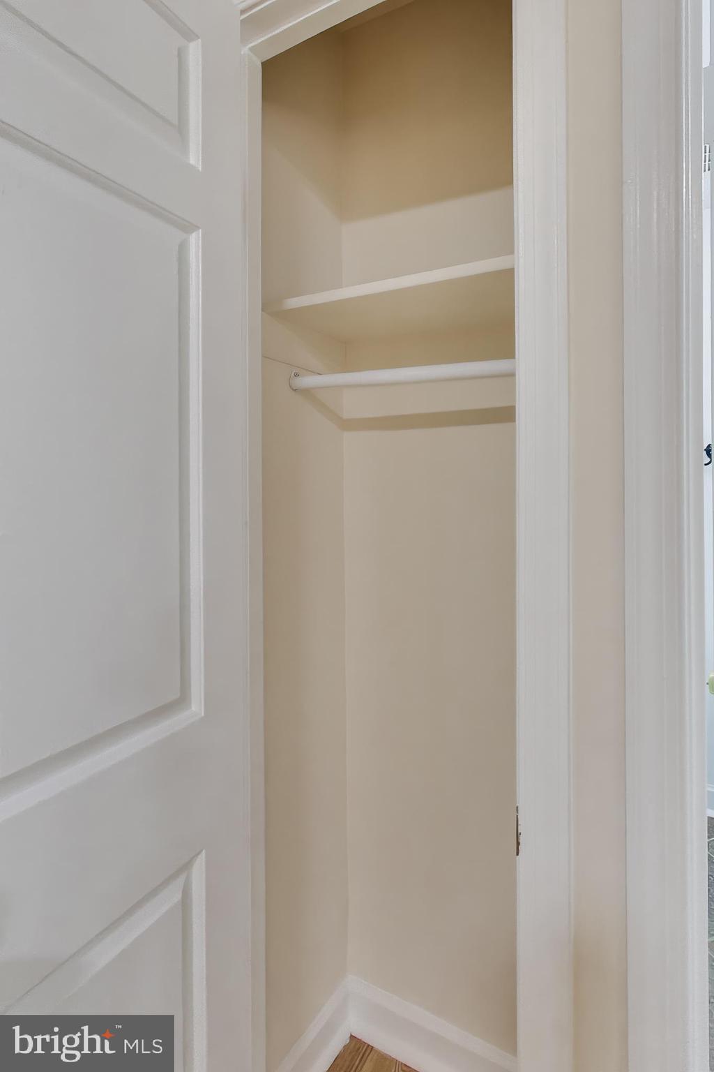 10408 Parthenon Court, Unit 10408 Bethesda, MD 20817 - Photo 23 of 34