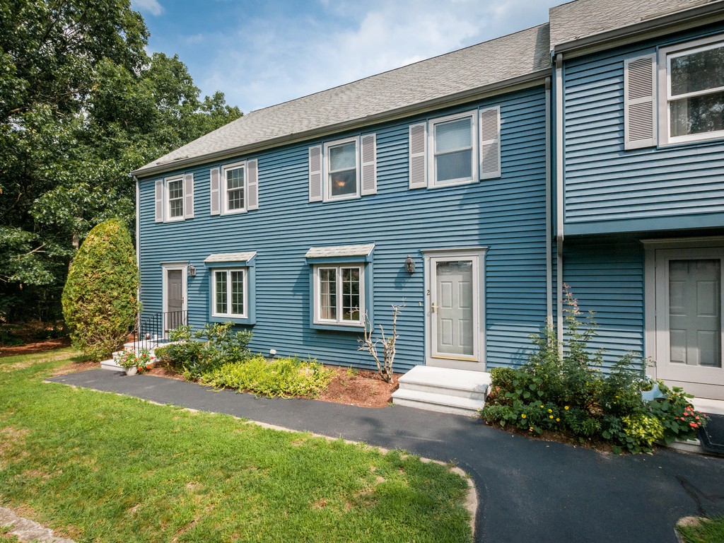 7 Oak Ridge Drive, Unit 2 Maynard, MA 01754 - Photo 1 of 24