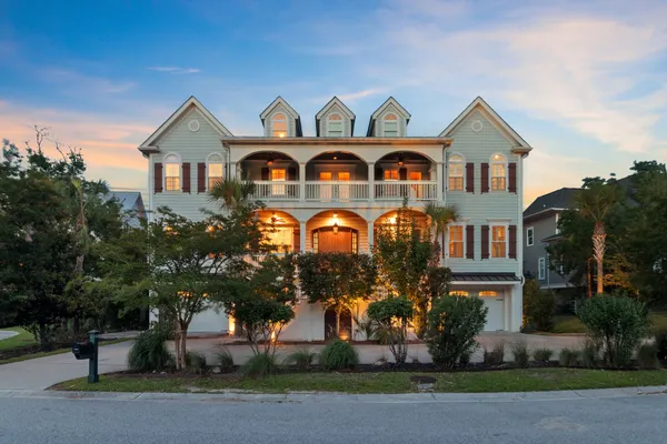 $3,599,000 | 2196 Beckenham Drive, Mount Pleasant, SC 29466