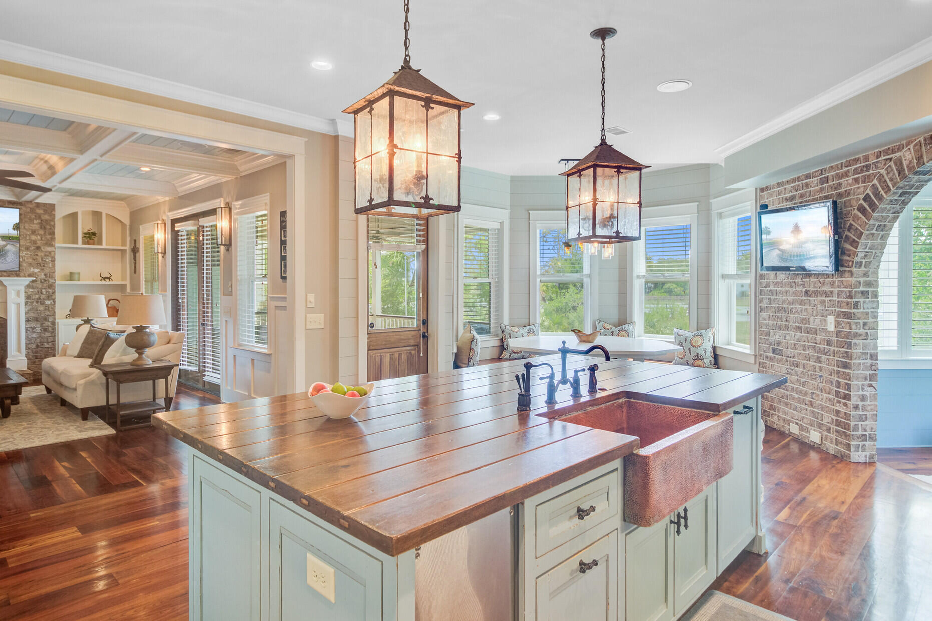 2196 Beckenham Drive Mount Pleasant, SC 29466 - Photo 23 of 106 2196 Beckenham