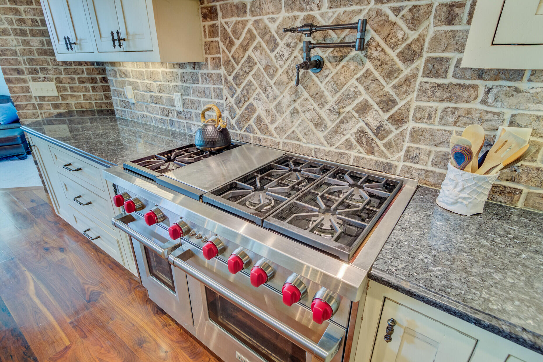 2196 Beckenham Drive Mount Pleasant, SC 29466 - Photo 25 of 106 2196 Beckenham