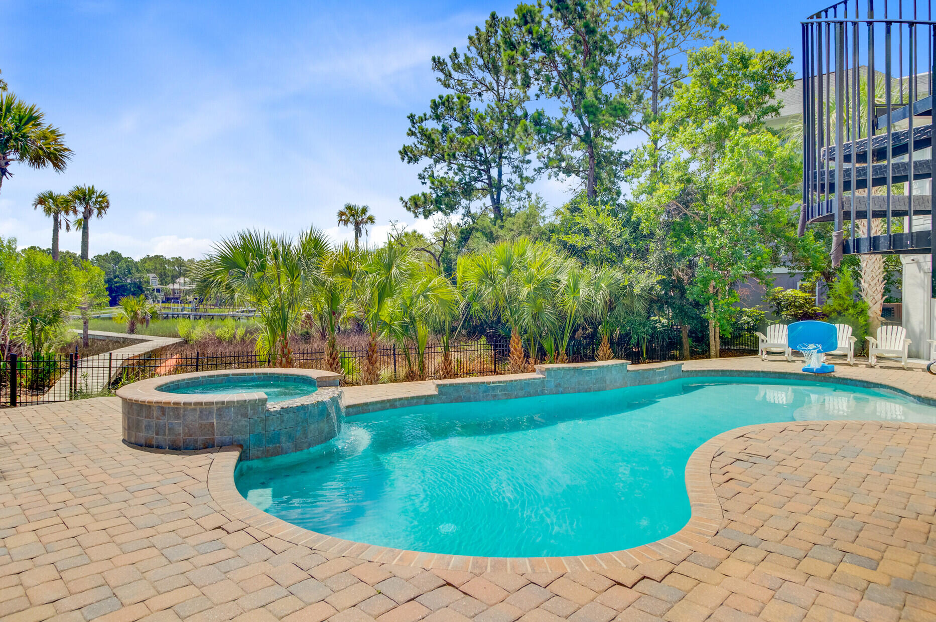 2196 Beckenham Drive Mount Pleasant, SC 29466 - Photo 82 of 106 2196 Beckenham