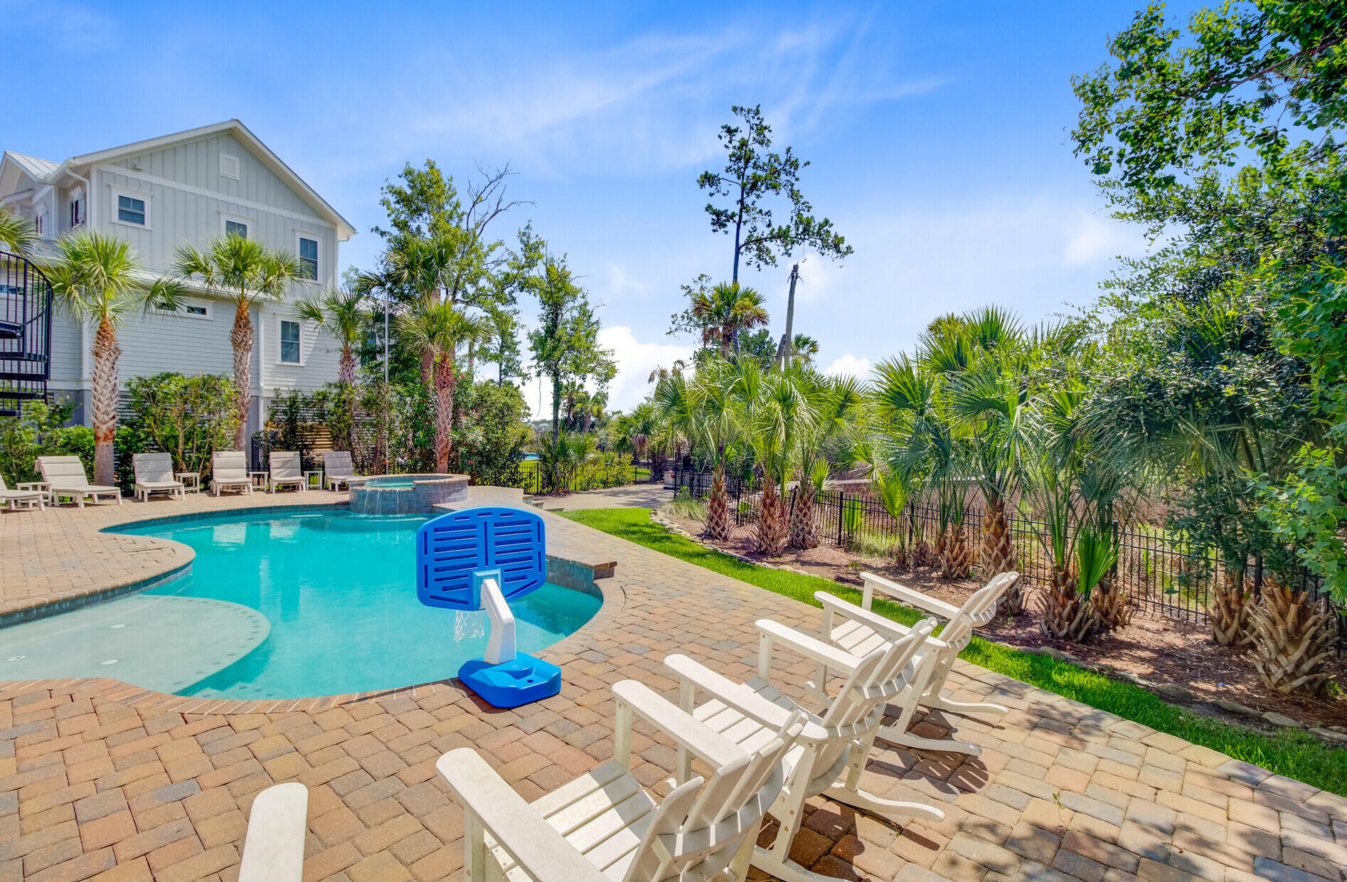 2196 Beckenham Drive Mount Pleasant, SC 29466 - Photo 84 of 106 2196 Beckenham