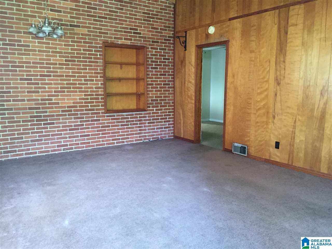901 Forest Road Jasper, AL 35504 - Photo 6 of 15