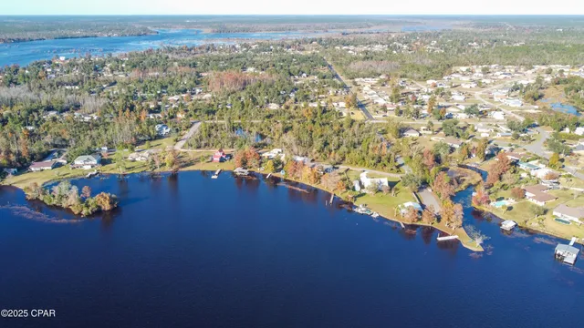 $225,000 | 5027 Bay Head Road, Youngstown, FL 32466