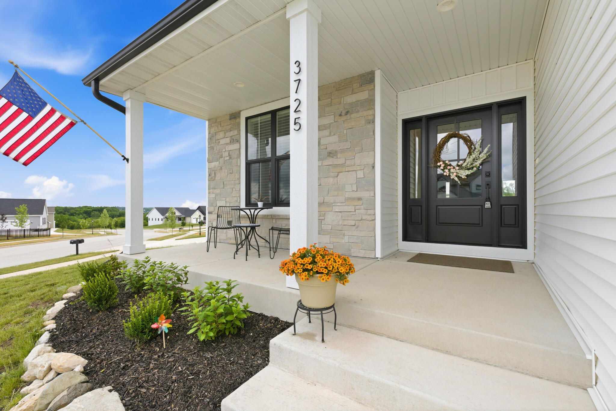 3725 Olde Howell Road Waukesha, WI 53188 - Photo 2 of 49 3725 Olde Howell Rd, Waukesha - HDR-1