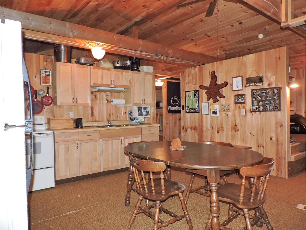154 Branch Road Weare, NH 03281 - Photo 5 of 35
