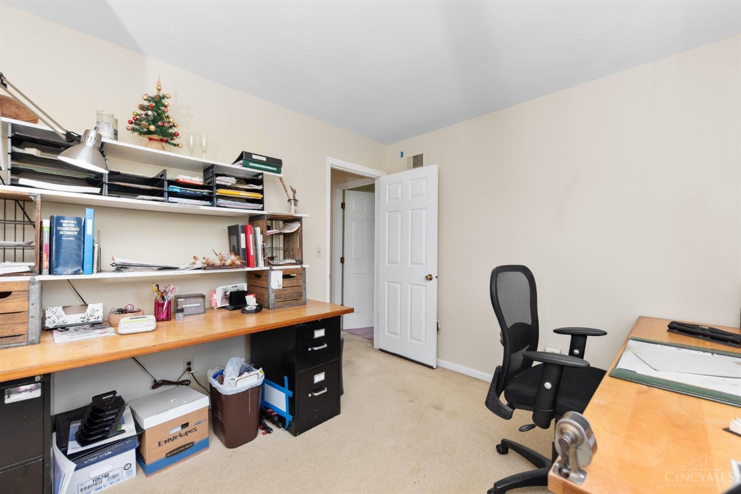 7337 Lawyer Road Cincinnati, OH 45244 - Photo 27 of 38 Gallery Image 27