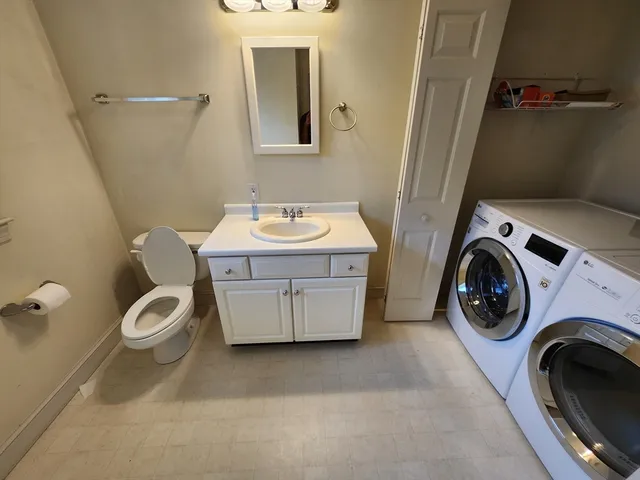 $4,100 | 4 Edgemoor Circle, Unit 4, Wellesley, MA 02482