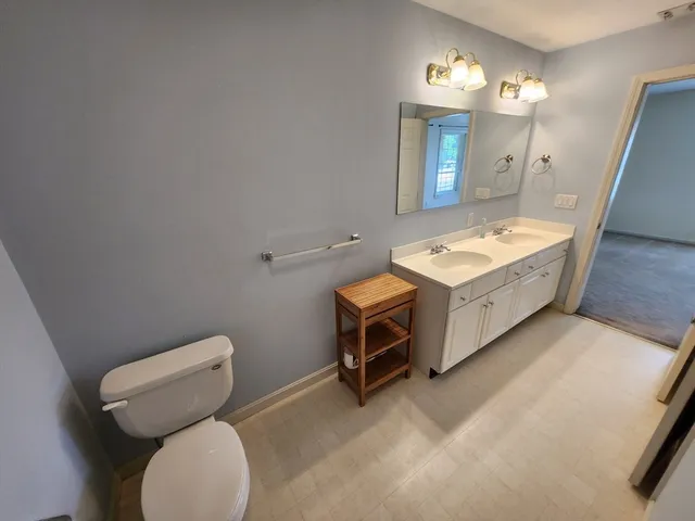 $4,100 | 4 Edgemoor Circle, Unit 4, Wellesley, MA 02482