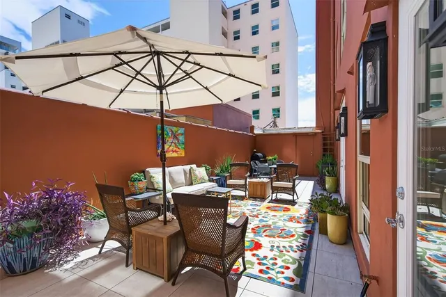 $4,295,000 | 1330 Main Street, Unit 3, Sarasota, FL 34236