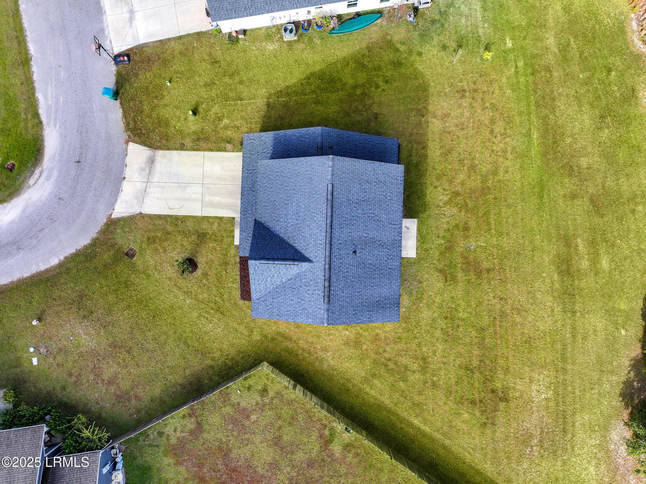 156 Red Pine Road Ridgeland, SC 29936 - Photo 3 of 37 5-print-DJI_20251108100904_0027_D
