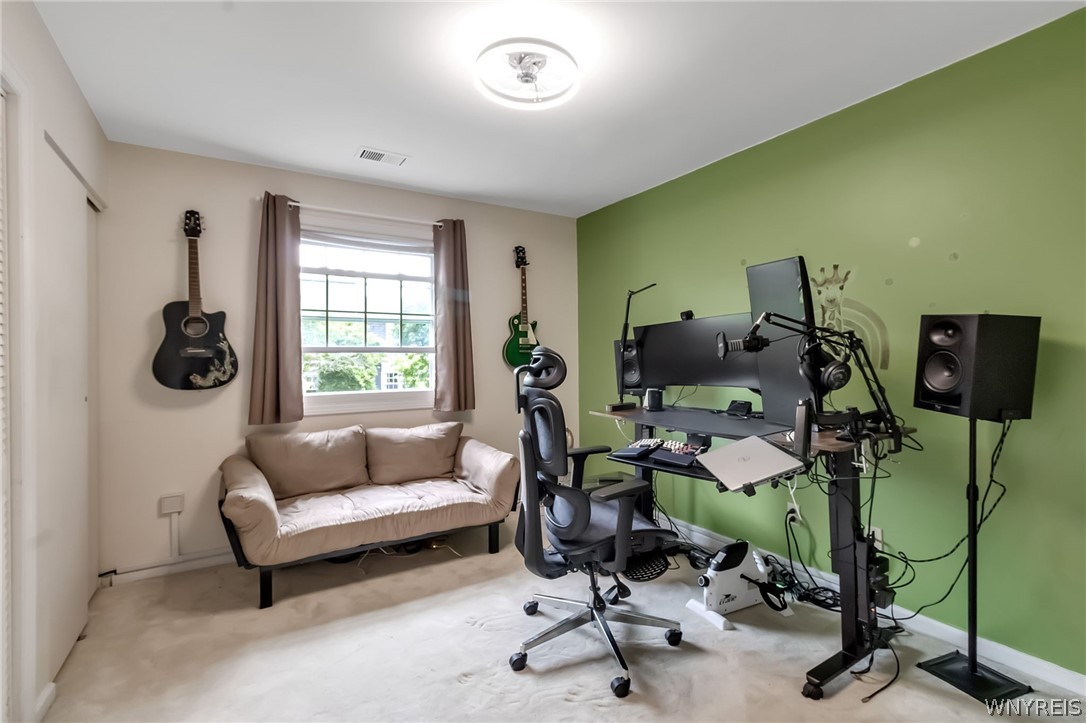 15 Hickory Hill Road, Unit E Amherst, NY 14221 - Photo 17 of 32