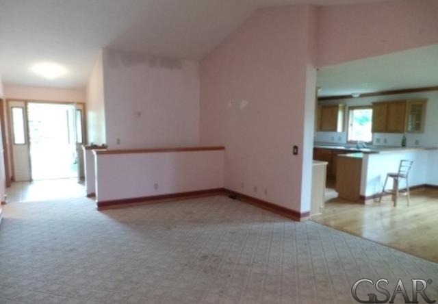 7321 Winegar Road Perry, MI 48872 - Photo 8 of 10 31198081-7.JPG