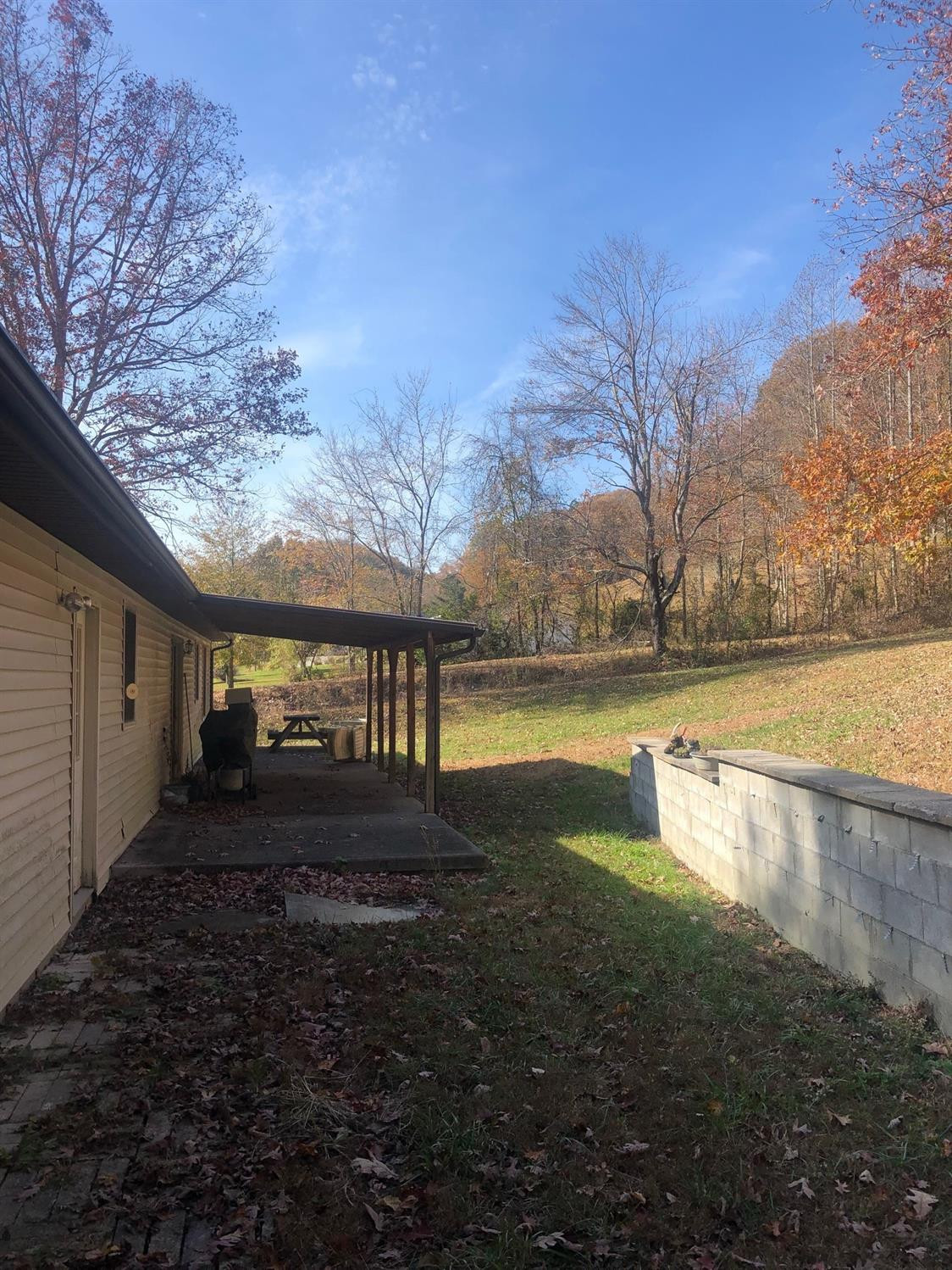 1402 Mason Lake Road Berea, KY 40403 - Photo 3 of 17 Photo 3