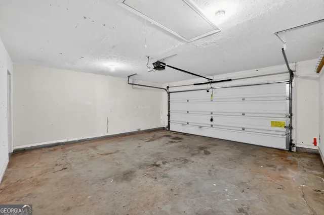 a view of a room with an empty space