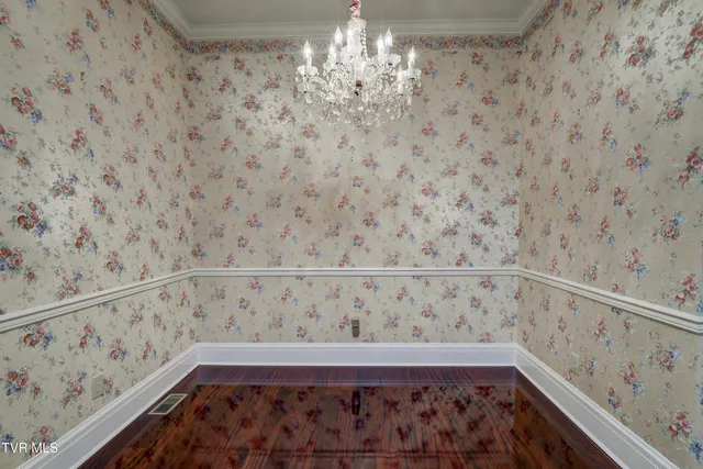 $287,000 | 2734 East Oakland Avenue, Unit D33, Johnson City, TN 37601