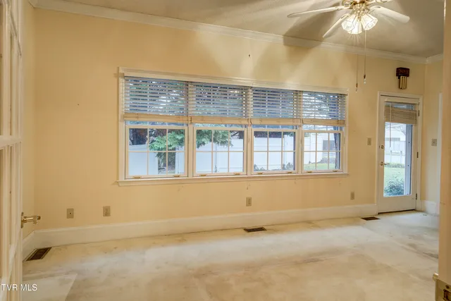 $287,000 | 2734 East Oakland Avenue, Unit D33, Johnson City, TN 37601