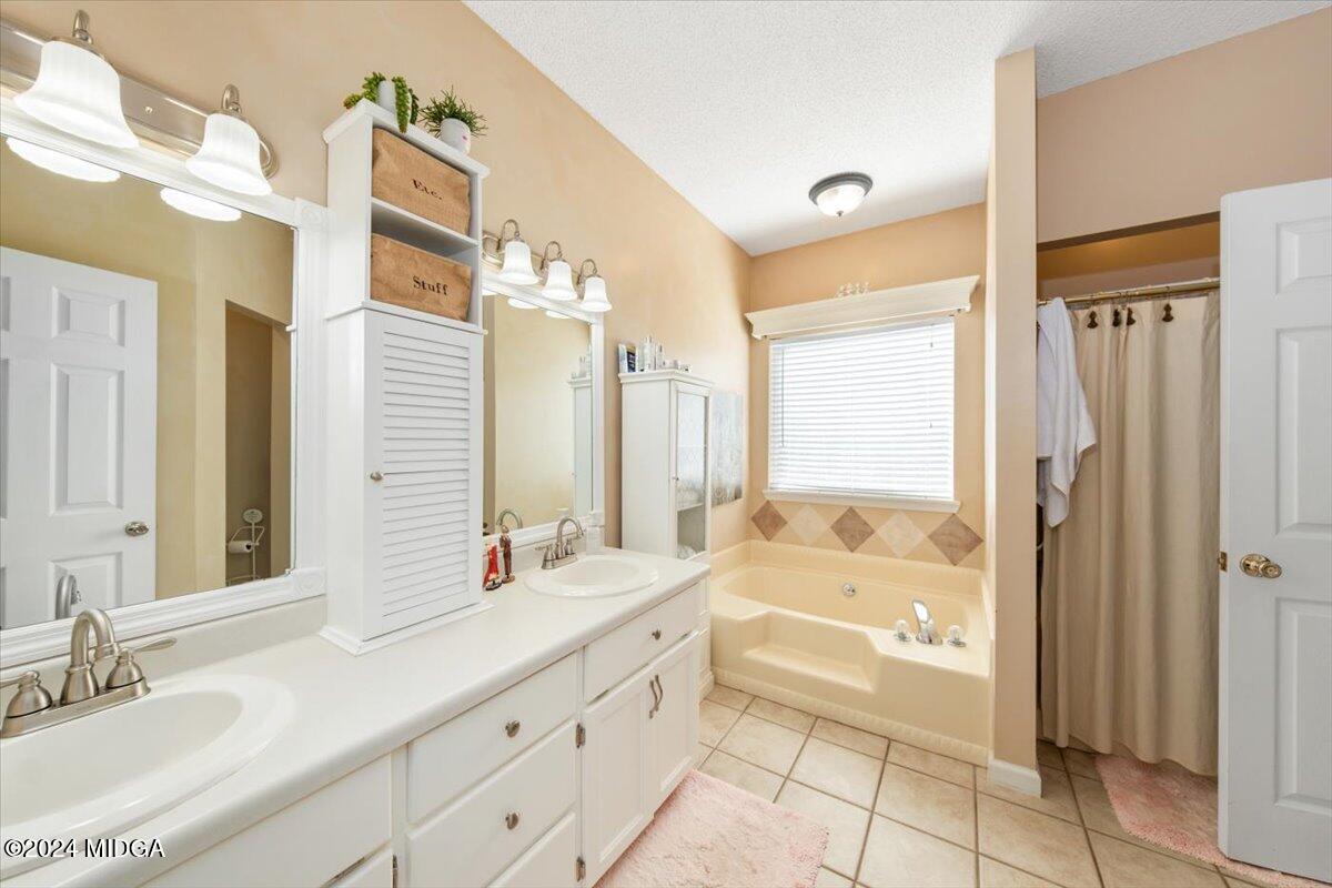 205 Hunters Ridge Drive Byron, GA 31008 - Photo 18 of 30 18-DSCF8067
