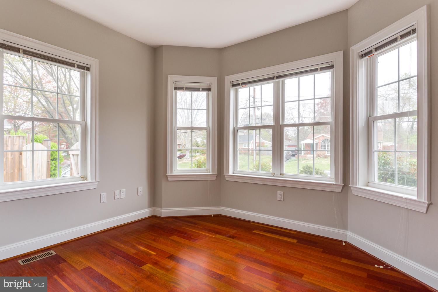 8012 Bainbridge Road Alexandria, VA 22308 - Photo 25 of 45 Bedroom #4