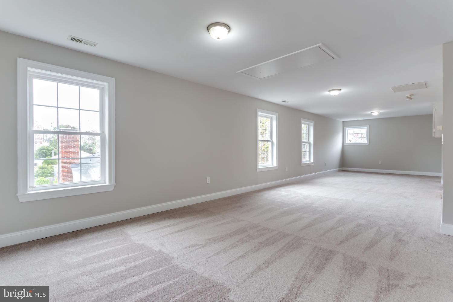 8012 Bainbridge Road Alexandria, VA 22308 - Photo 29 of 45 Upstairs