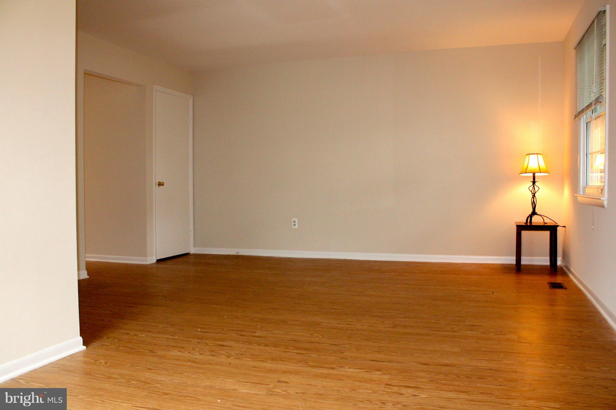 6454 Rockshire Street Alexandria, VA 22315 - Photo 9 of 30 Family Room