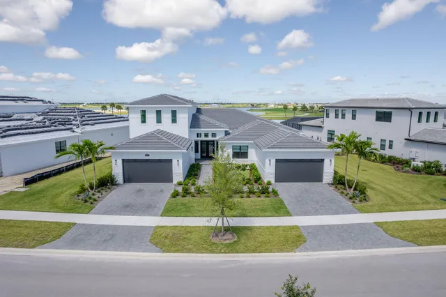 $1,870,000 | 13265 Southwest Shinnecock Dr Port, Port St. Lucie, FL 34987