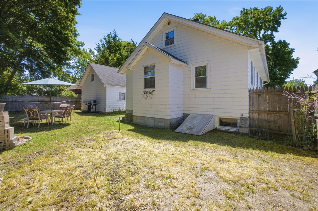 55 Edison Street Warwick, RI 02889 - Photo 27 of 28