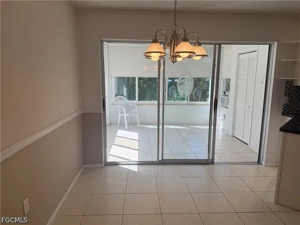 $1,400 | 7400 College Parkway, Unit 1D, Fort Myers, FL 33907
