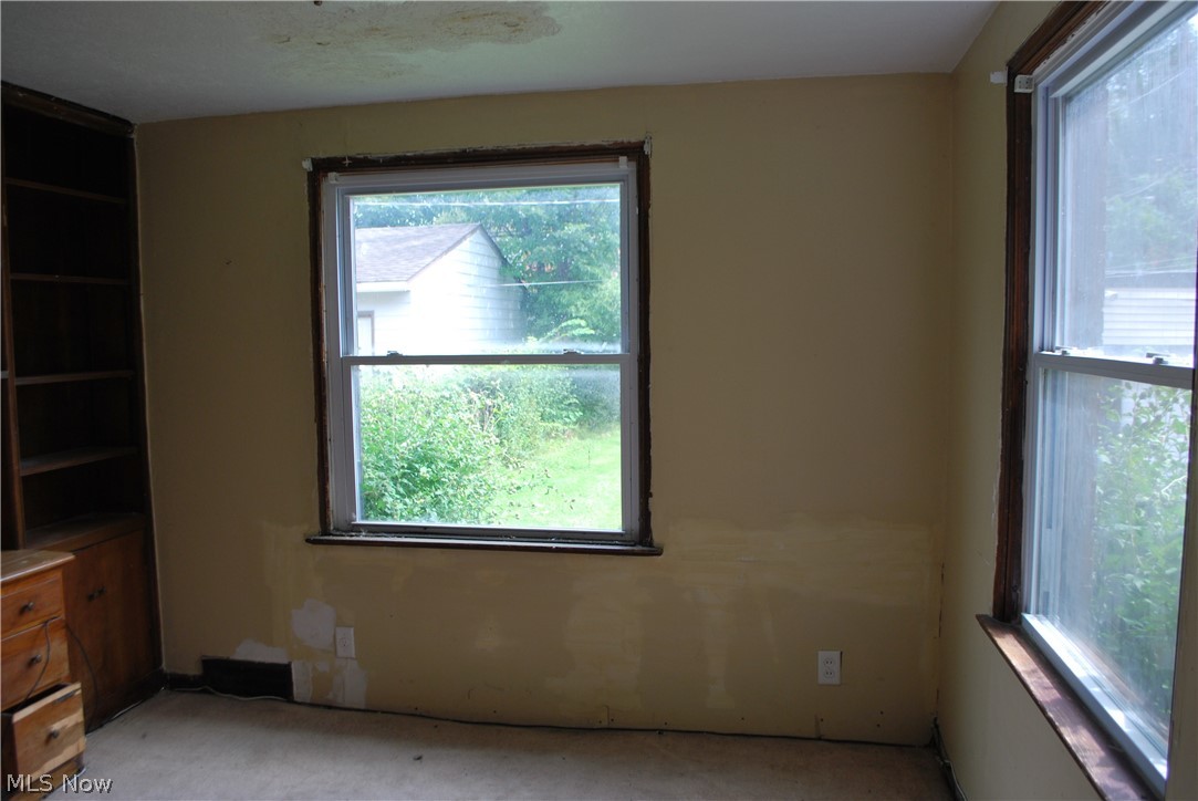 3715 Strathavon Road Shaker Heights, OH 44120 - Photo 12 of 34 Gallery Image 12