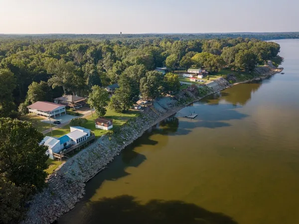 a view of a lake with houses