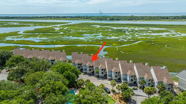 $638,500 | 242 Little Oak Island Drive, Folly Beach, SC 29439