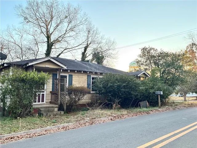 $94,000 | 606 East Wall Street, Griffin, GA 30223