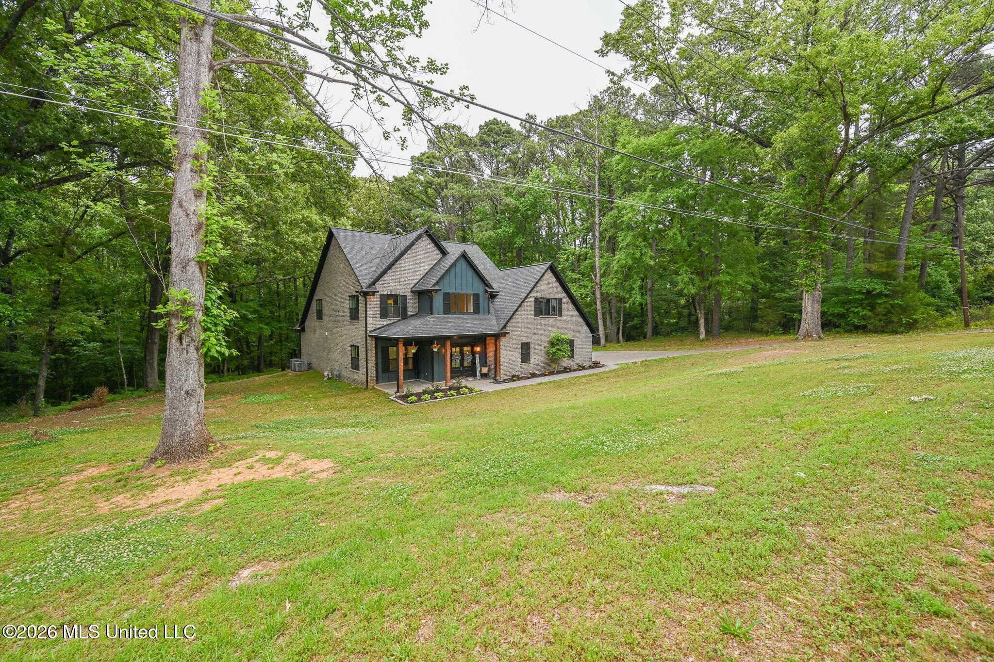 190 Vinson Road Hernando, MS 38632 - Photo 7 of 62 front