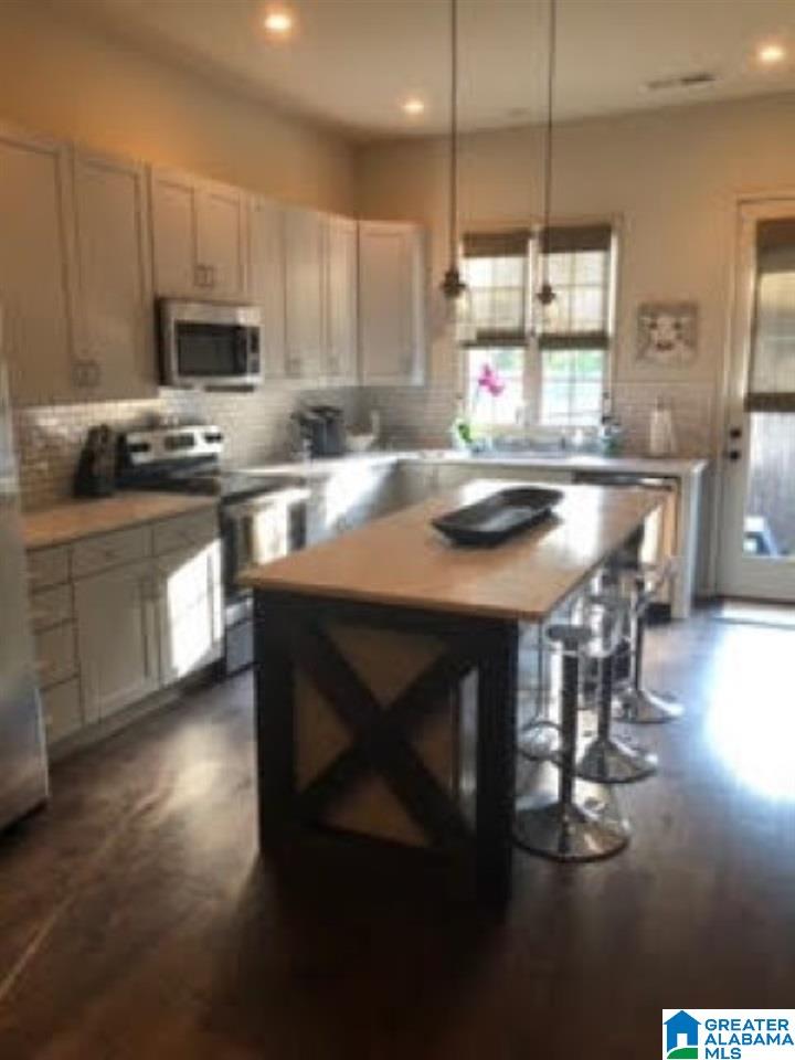 653 Rumble Avenue Birmingham, AL 35213 - Photo 4 of 12